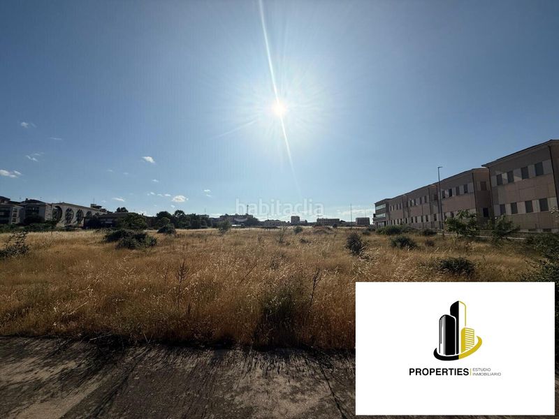 Foto a529477b-8de0-4e7a-bf29-2b0c3dd0b397. Terreny residencial a Guijuelo