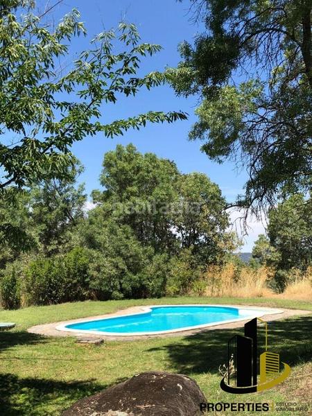 Foto d9615da2-4fe7-48ff-ba25-8e8f03dbfb7f. Chalet en Navalmoral de Béjar