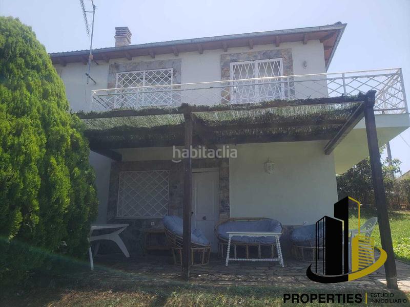 Foto e5417c0d-6e82-4401-99af-db4c8762e054. Chalet en Navalmoral de Béjar