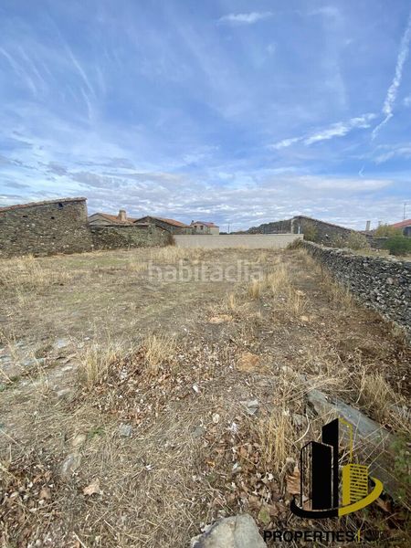 Foto 97aa665f-ecbf-409b-a9da-80669bc18198. Terreno residencial en Guijuelo