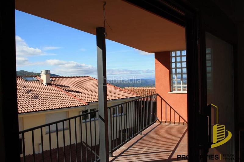 Foto f0a9291b-159d-4a44-9fed-f7245f0620bf. Casa in Puerto de Béjar