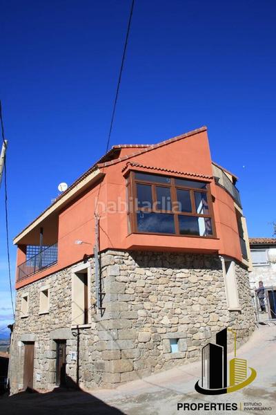 Foto f2a38b30-cea7-46ab-b40e-38734dec3025. Casa in Puerto de Béjar