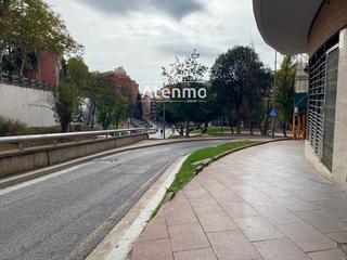 Aparcament cotxe  Fabre i puig. Fabra i puig  horta plaza de párquing muy cómoda y de acceso fác
