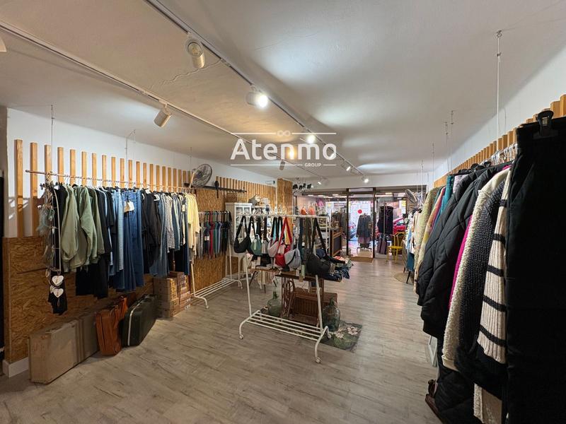 Foto b31ab31c-3bb3-4fbb-a64e-e9349fa8d31b. Traspàs local comercial a Horta Barcelona