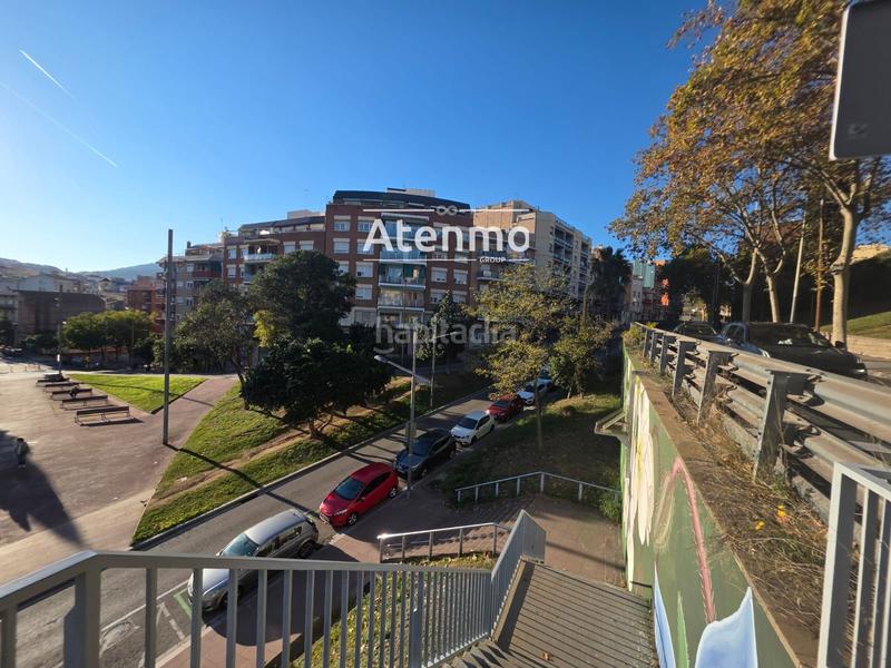 Foto d531d7ea-f5a8-40fe-8438-643aeca161c7. Appartamento con riscaldamento in Turó de la Peira Barcelona