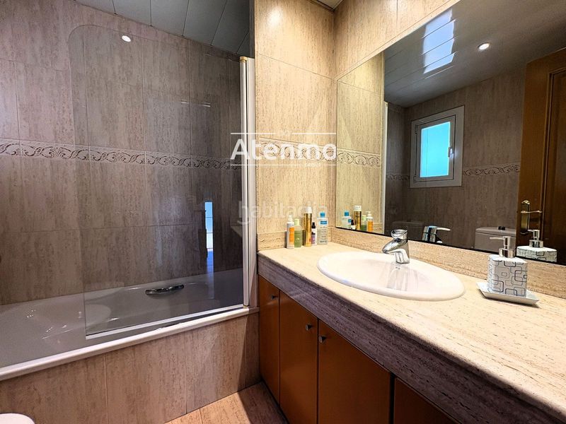 Foto ae97973e-6557-4715-8a96-c32b6f8ef511. Casa amb calefacció a Horta Barcelona
