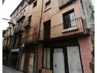 Casa  Sastres. Casa en venta en olot