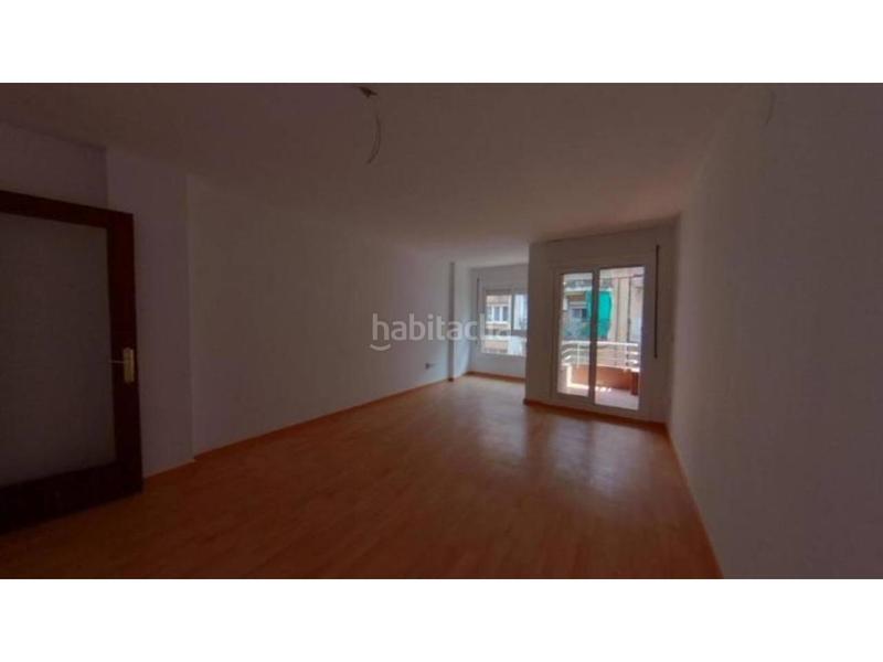 Foto c29022ed-dfba-480f-b423-bf5eabadcc76. Appartement dans Centre Salt