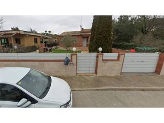 Chalet  Riu siurana. En venta casa alquilada en vidreres