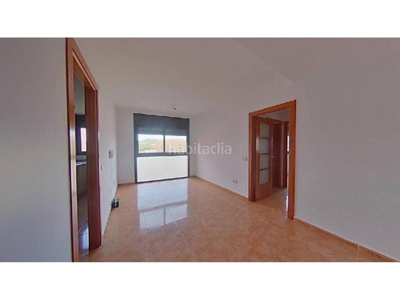Foto e9032e6c-5890-4681-a548-aa4e06cd606d. Pis a Mont Ferrant-Joan Carles I Blanes