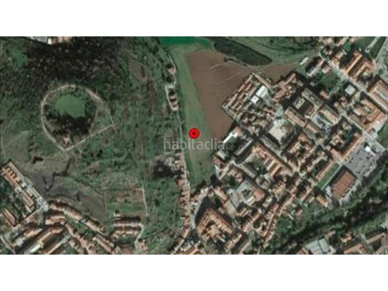 Foto cc68f7c4-fe97-459c-b763-99984d06b7aa. Finca rústica suelo en Olot