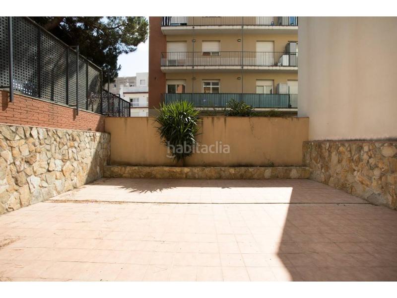 Foto 3d48e54c-47cc-4433-91d5-b7e7762a7571. Piso  ocupado en venta en residencial Blanes - vistamar Blanes