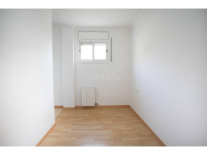 Foto 51b51278-d240-4085-a80e-10a5d459de24. Piso  ocupado en venta en residencial Blanes - vistamar Blanes
