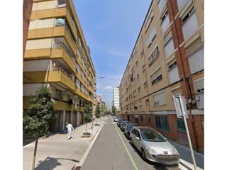 Pis a Centre. Piso ocupado en salt