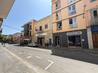 Pis  Calle sant ll�tzer. Piso en venta en figueres