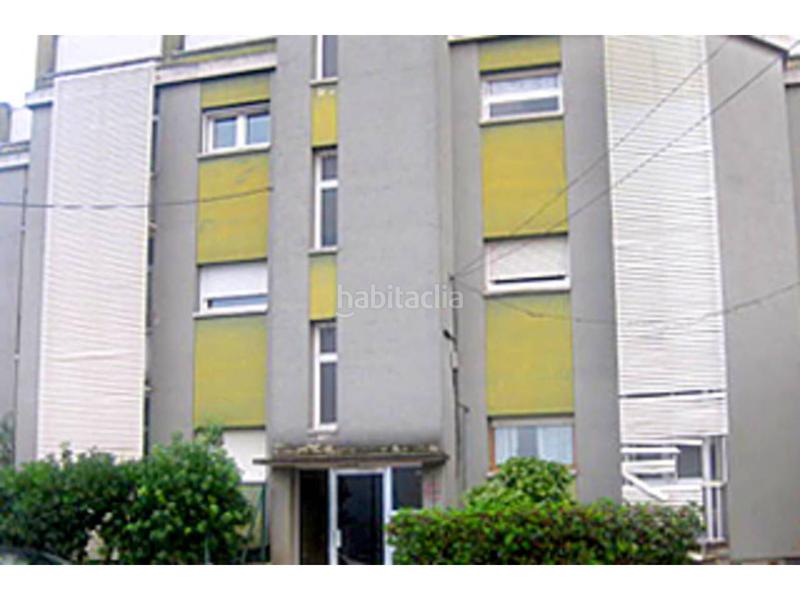 Foto feaeb625-5e37-4041-a287-6028205cf6e7. Aparcament cotxe a Anglès