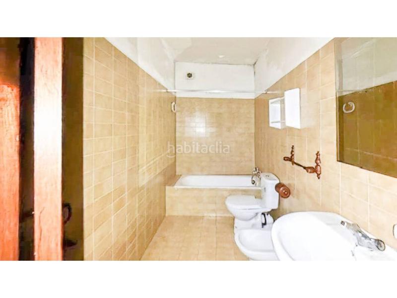 Foto 8376ab08-4b56-4ffb-9d04-096961b6d01f. Edificio in Centre Lloret de Mar