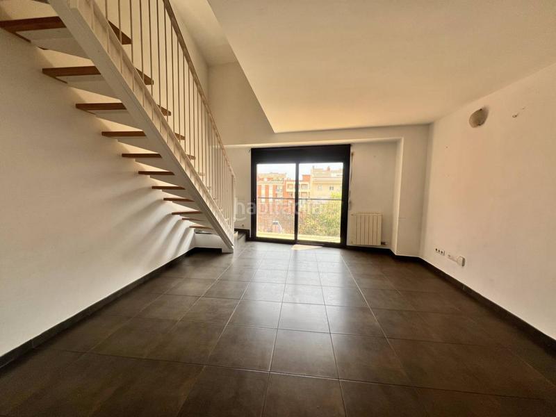 Foto d32f6f2a-fd28-4937-b8dd-53fb0a5b3e5e. Piso atico duplex centro en Centre Figueres