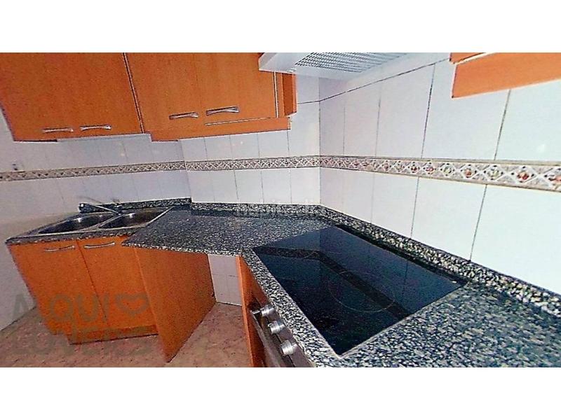 Foto b5c4d292-5ee3-4305-93e5-26ae969a3ad7. Piso  ocupado en venta en centre en Creu de la Mà Figueres
