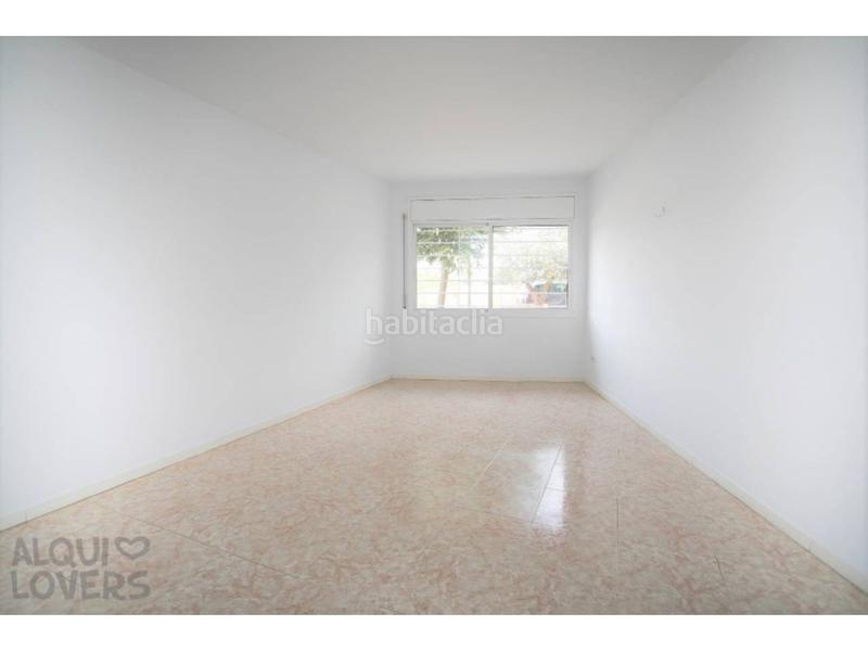 Foto dc9fa076-b03f-40cd-ad84-c083b825fc1e. Piso  ocupado en venta en centre en Creu de la Mà Figueres