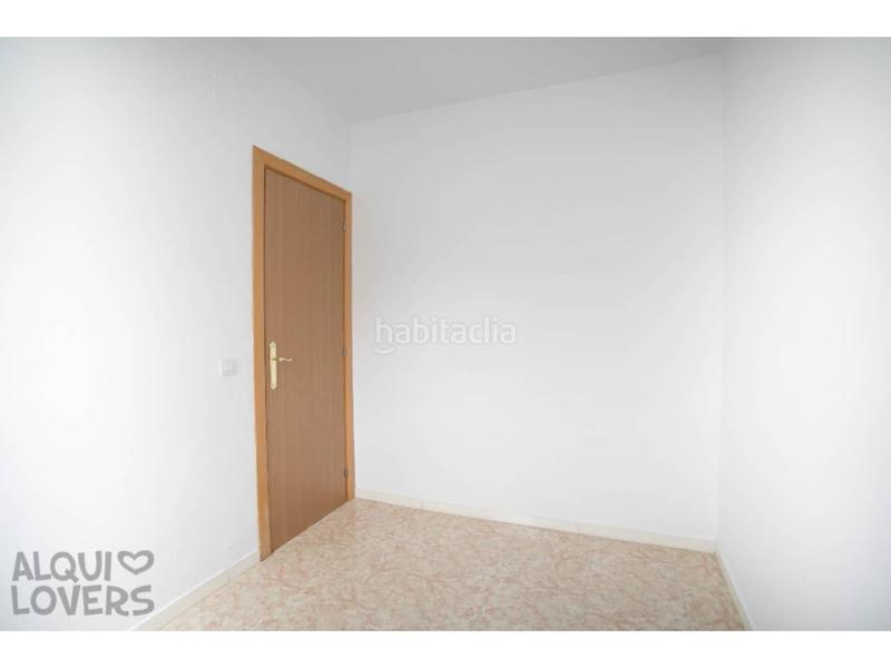 Foto e4468d2b-0fc6-4bde-a461-5ec67717ac2c. Piso  ocupado en venta en centre en Creu de la Mà Figueres
