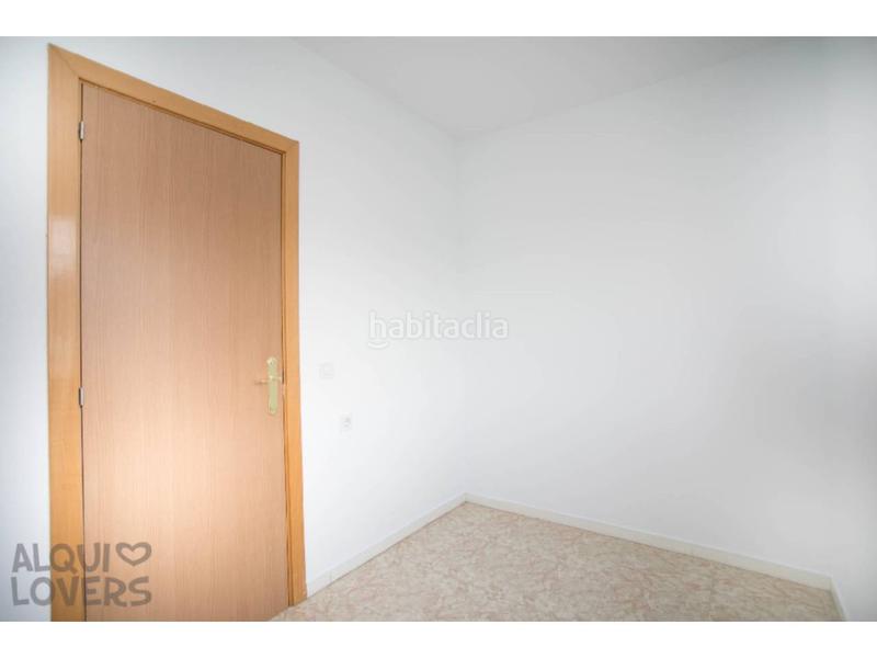 Foto f6355215-bc13-4754-a13f-0fdc5a8af547. Piso  ocupado en venta en centre en Creu de la Mà Figueres
