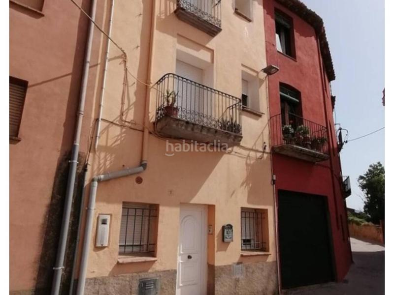 Foto f4b6df0f-ff05-4983-8bbc-d158c2c0d39b. Maison jumelée dans Bisbal d´Empordà (La)