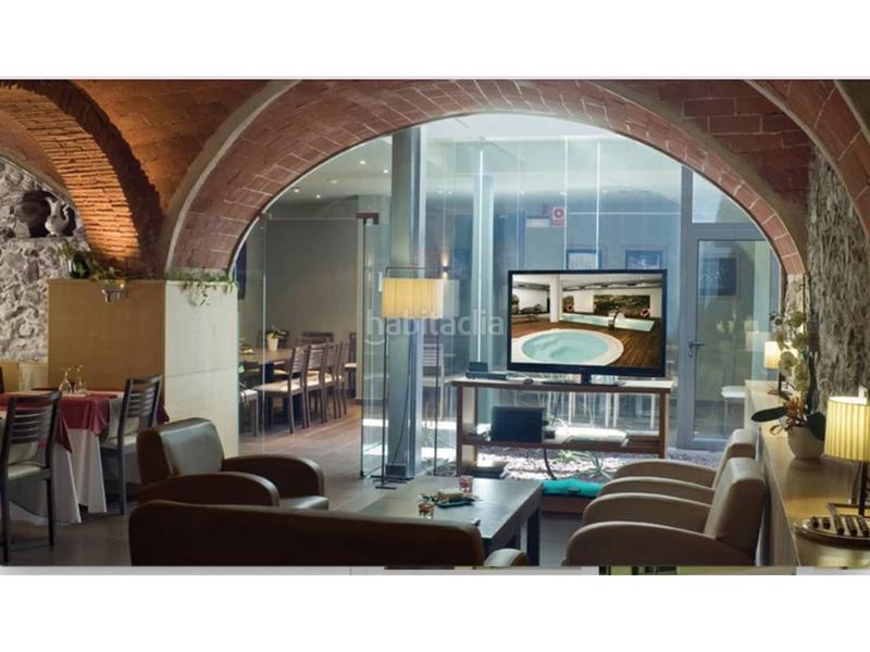 Foto 0ee46475-9dae-4dd3-af57-a63b2e3caaac. Edifici a Garriguella