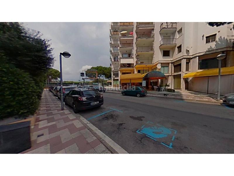 Foto fd780ea1-758a-4c22-8acd-72ba67d97888. Pis a Els Pins Blanes