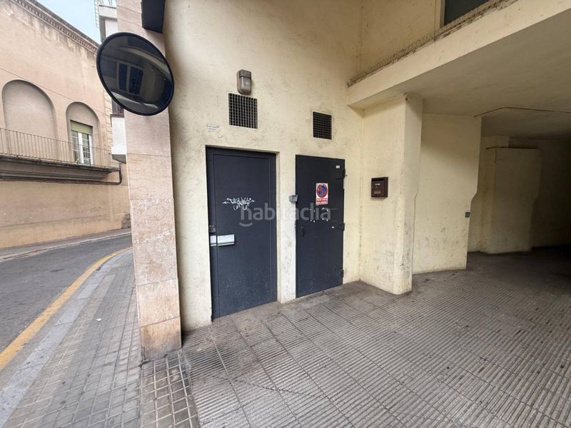 Foto de2ef667-3d4f-47fe-9b07-2ea95421ea4e. Affitto posto auto in Centre Figueres