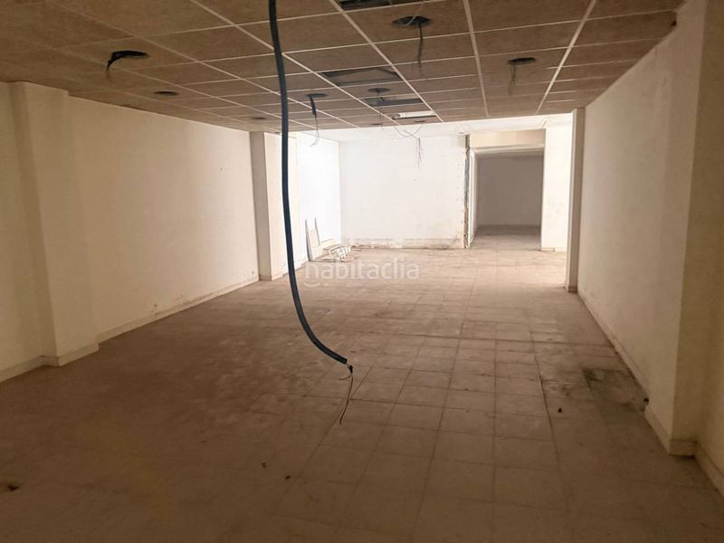 Foto 4cbd427c-7087-4340-8b5e-220eda5c6ee3. Local comercial a Centre Figueres
