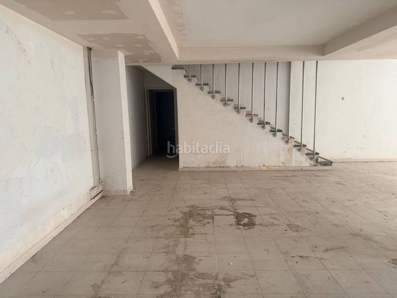 Foto 6807e1e5-090d-4879-96cb-31c00a26ced6. Local comercial a Centre Figueres