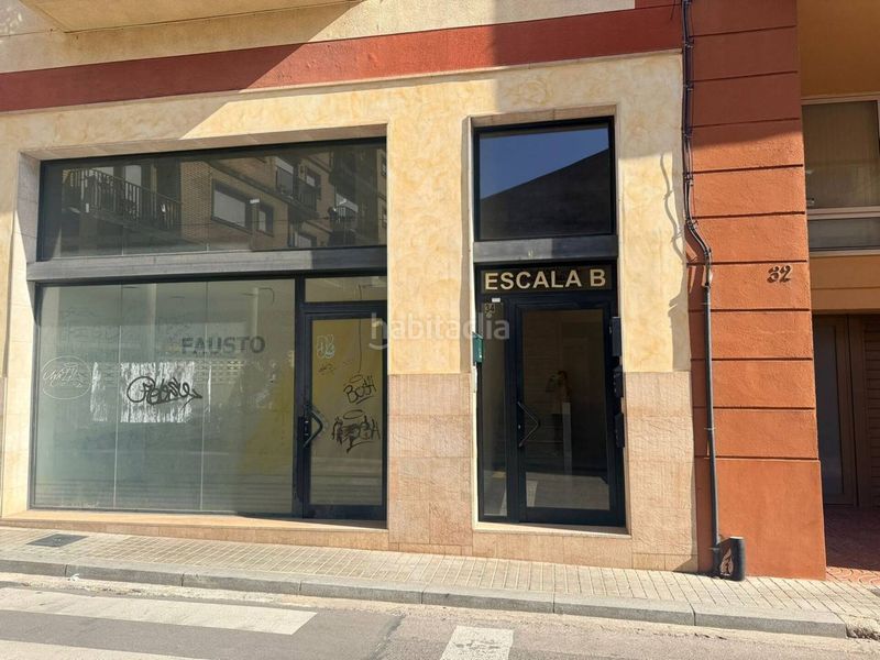 Foto 9f7506d3-27cf-491c-bbe9-52071fb0a308. Local comercial a Centre Figueres