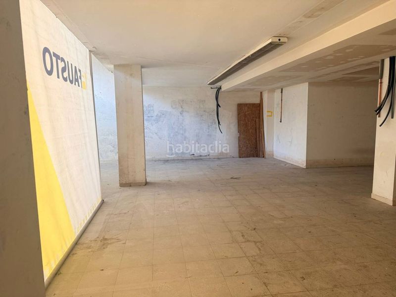 Foto dd2cbdbd-f070-4611-82c4-84c051f229f6. Local comercial a Centre Figueres