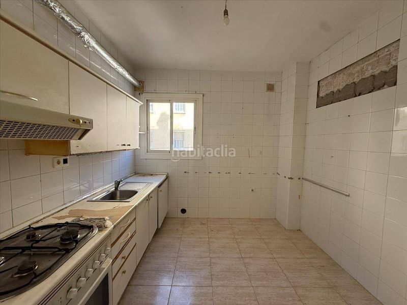 Foto 5d73674c-e883-4f01-a77f-116d06da9e70. Flat in Eixample-Horta Capallera Figueres