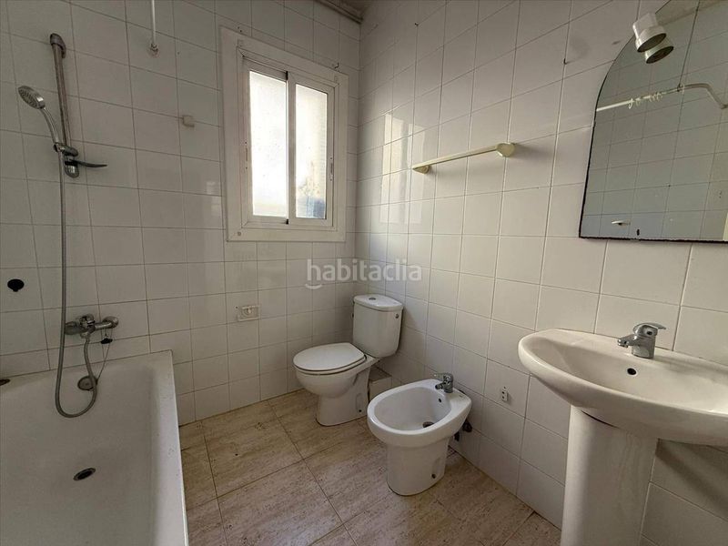Foto c98d87c9-48cd-4d2d-bfd6-fb999866c3f6. Flat in Eixample-Horta Capallera Figueres