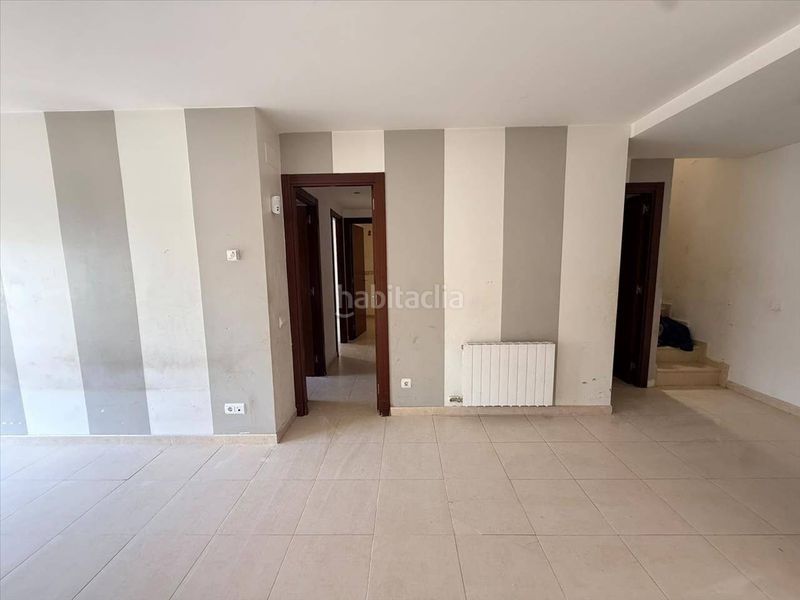 Foto 4fea9f20-3dc0-4839-9f60-05995cb2e5dd. Dúplex duplex en Olot