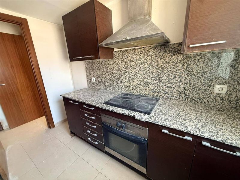 Foto cf51b50b-7346-42b2-b672-aad10e4e0f0b. Dúplex duplex en Olot