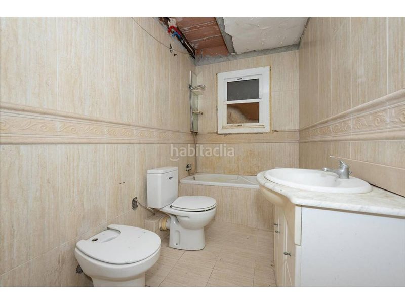 Foto d2217894-6d78-4e92-aff8-968cb15e7220. Casa a La Maurina Terrassa