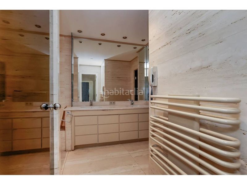 Foto 77271b55-2838-4e7c-9679-a68c911094b4. Chalet con parcheggio piscina in Centre Sant Andreu de Llavaneres
