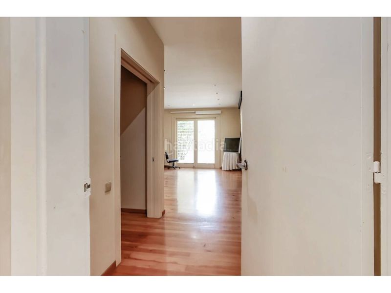 Foto f7d1f9f8-9fc1-4117-8f1f-5d89a5c64540. Chalet con parcheggio piscina in Centre Sant Andreu de Llavaneres