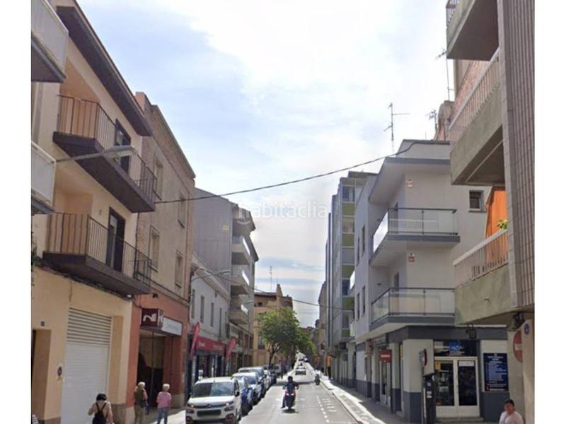 Foto f1becda9-cab2-4ce1-8ee9-2c303da67ef8. Dúplex duplex ocupado en Centre Figueres