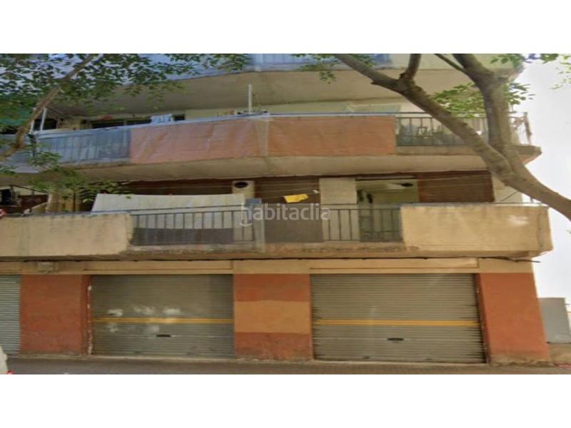 Foto dd3bed7b-da0d-44af-bf20-41c165f77f38. Piso  en salt sin posesion en Montjuïc Girona