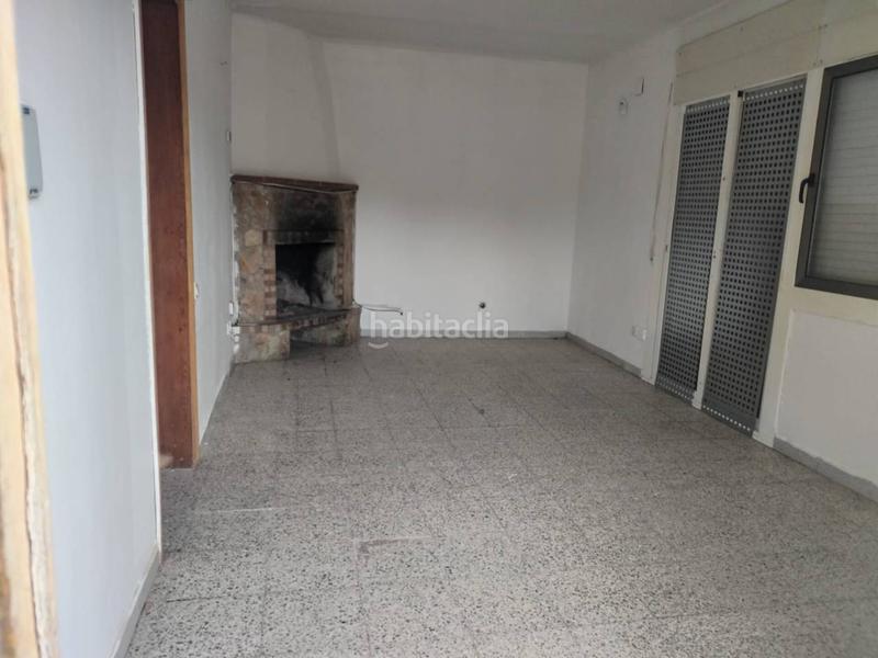 Foto bd80f7cb-9b02-43c5-a799-1f9b6bb173df. Casa amb aparcament a Aiguaviva Parc Vidreres