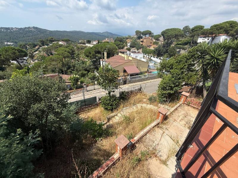 Foto e762ba06-2ef9-45f6-8dab-37722db3b3ed. Casa amb aparcament a Aiguaviva Parc Vidreres