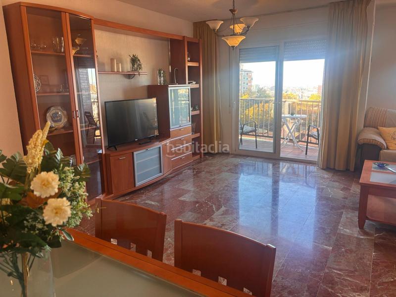 Foto ef717b8c-6079-41b6-8d3e-641f77242364. Miete etagenwohnung mit parking in Joaquina Eguaras Granada