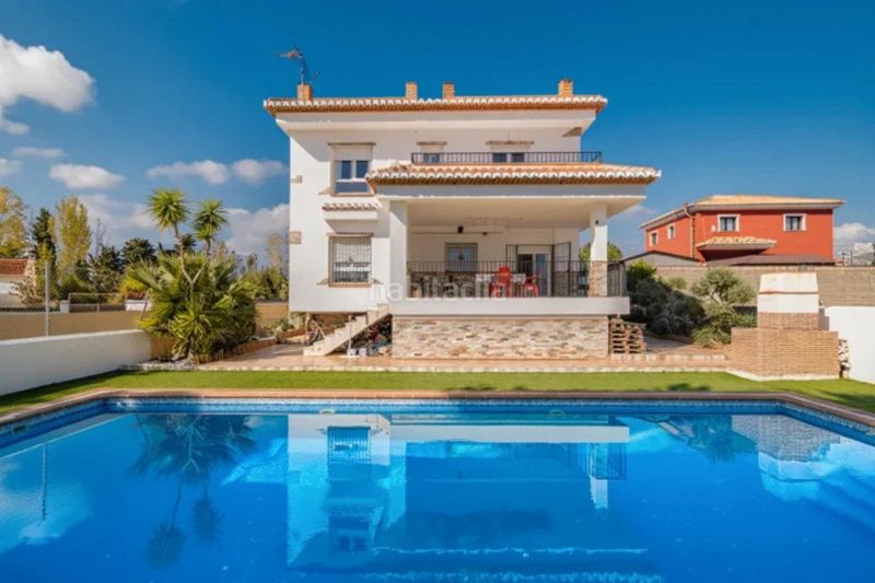 Foto a22c1eef-da7d-4995-8122-46467f6fb7a9. Chalet con parcheggio piscina in Villa de Otura
