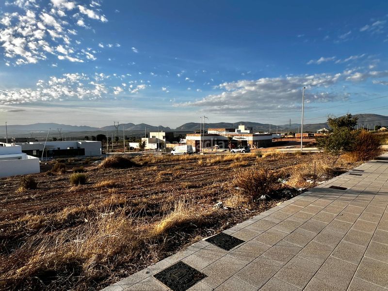 Foto 37e5c80c-29d8-42f9-8e9a-6581ce6e7d4b. Terreny residencial a Albolote