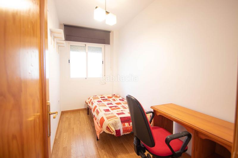 Foto bce00dee-3884-4458-a665-c45464658e0d. Pis amb aparcament a La Zubia Ciudad Zubia (La)