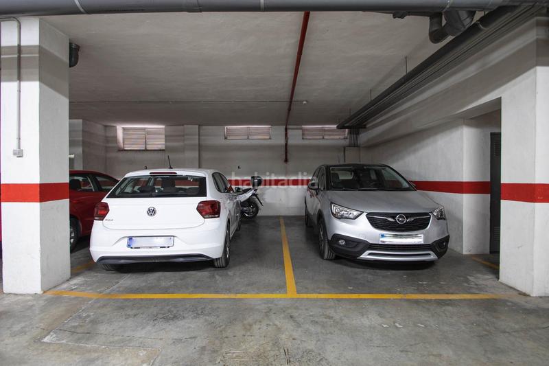 Foto f74c46b4-fd59-4478-9d75-90861df755c9. Pis amb aparcament a La Zubia Ciudad Zubia (La)